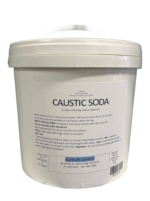 5kg White container of caustic soda with text on a white background