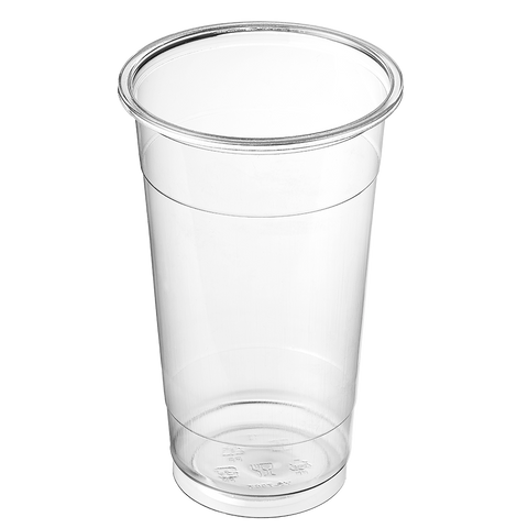 700ml Clear plastic cup on a white background